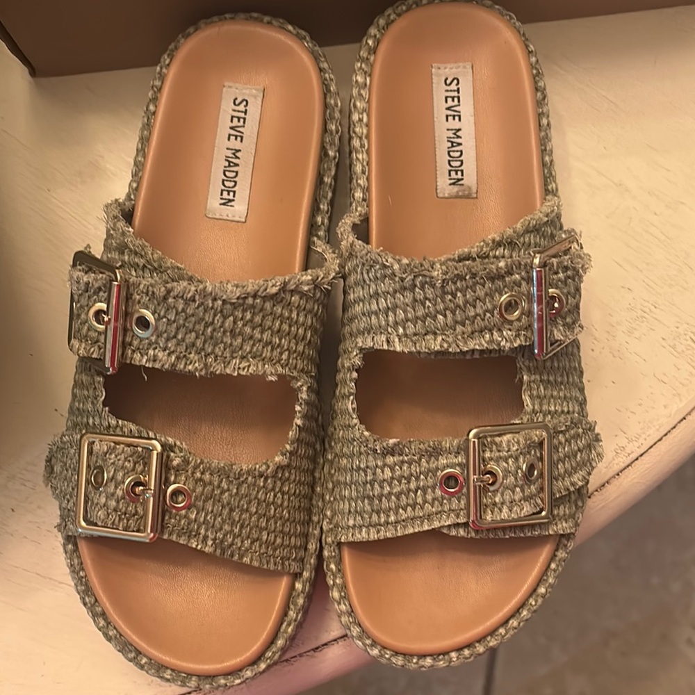 Steve Madden Women's Tan Slide Sandals